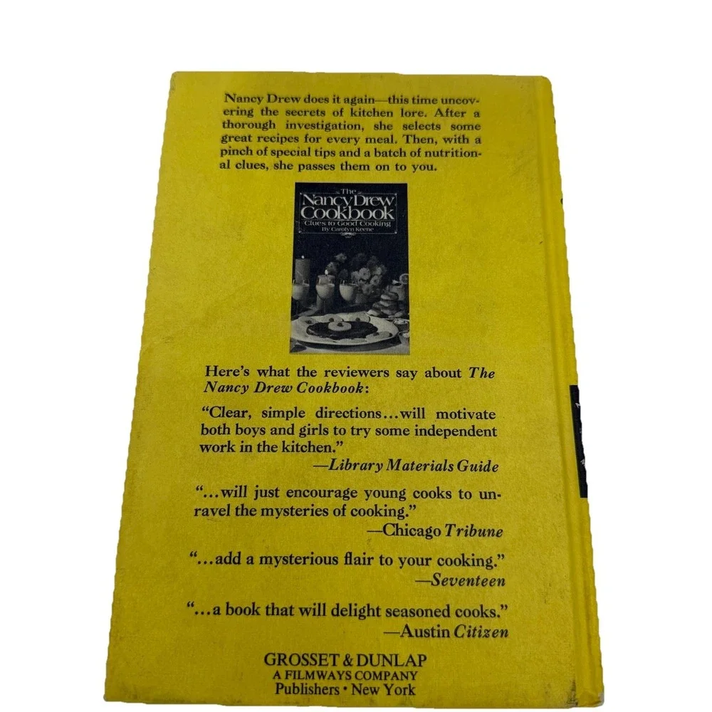 The Mystery Of The Ivory Charm‎ - Nancy Drew #13 - Carolyn Keene 1974